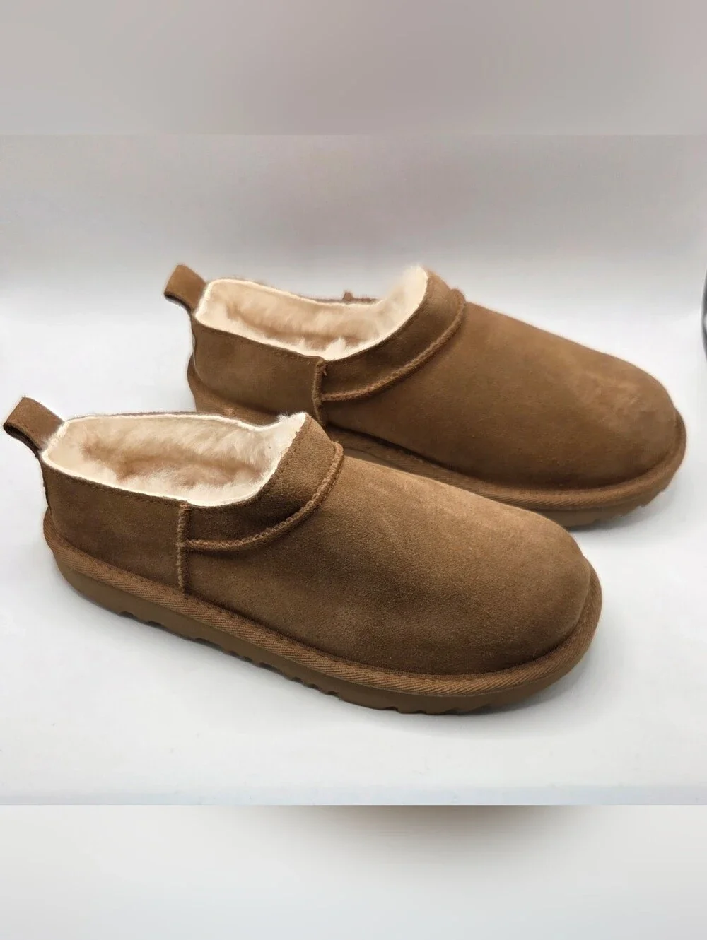 UGG Ultra Mini Classic Slip-On Bootie Kids Size 3 Chestnut